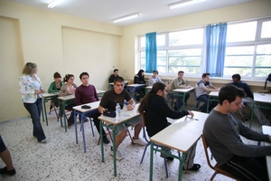 Οι Πανελλήνιες στο εδώλιο