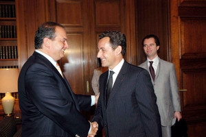 Συνάντηση Σαρκοζί – Καραμανλή τη Δευτέρα