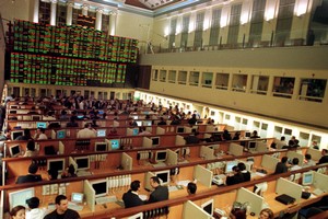 Σαββατοκύριακο ανησυχίας για τους επενδυτές