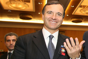 Υπέρ των μεταναστών αλλά με προϋποθέσεις