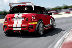 Mini John Cooper Works Challenge