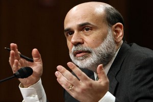 Φόβους για επιβράδυνση εκφράζει ο Μπερνάνκε
