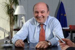 Καθησυχαστικός ο Αλμούνια