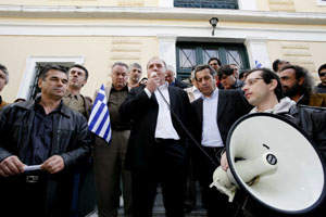 Παράνομη αλλά όχι καταχρηστική