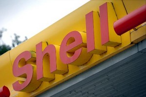 Με την F 430 στο πλευρό της η Shell
