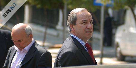 Με θέμα την ακρίβεια