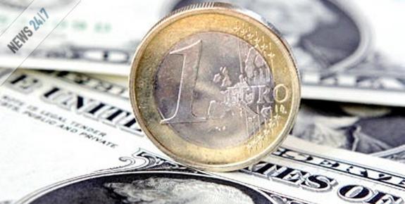 Υποχώρηση του ευρώ έναντι του δολαρίου