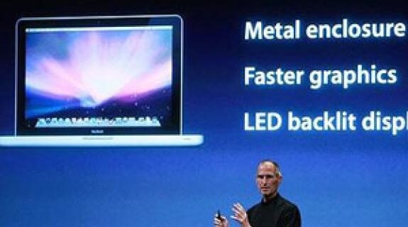 Τα νέα laptop της Apple