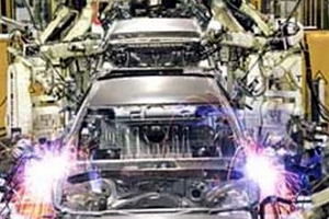 Απολύσεις σε Nissan και Toyota