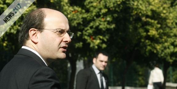 Ναι στα μέτρα, όχι στον λαϊκισμό
