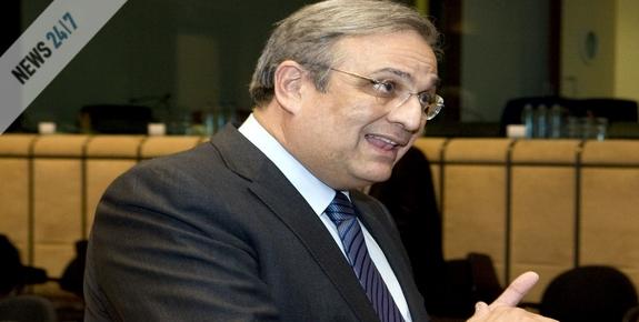 “Στόχος η μείωση του ελλείμματος”