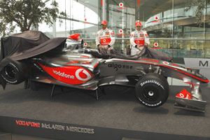 Εντυπώσεις από τη McLaren MP4-24