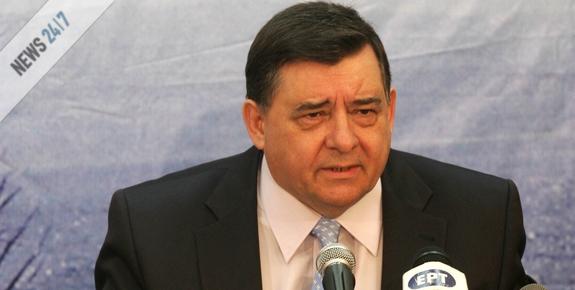 “Ο Καραμανλής κάνει πρωθυπουργό τον Παπανδρέου”