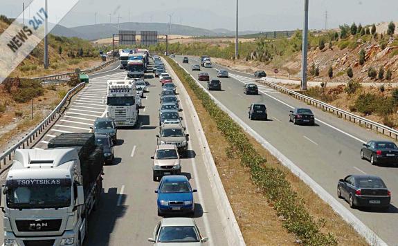 Άρχισε η έξοδος των εκλογέων