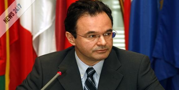 “Το έλλειμμα σε μονοψήφιο αριθμό το 2010”