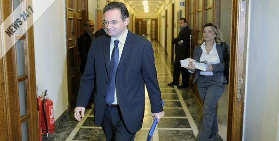 Παπακωνσταντίνου: “Να τετραγωνίσουμε τον κύκλο”