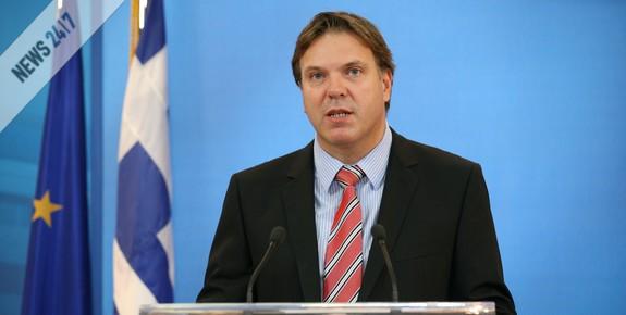 “Στα όρια της χρεωκοπίας”