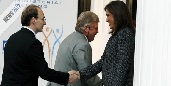 Η κόκκινη γραμμή και ο μυστικός διάλογος