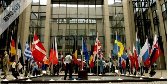 Δεν υπάρχει θέμα δανείου ξεκαθαρίζει η Γερμανία