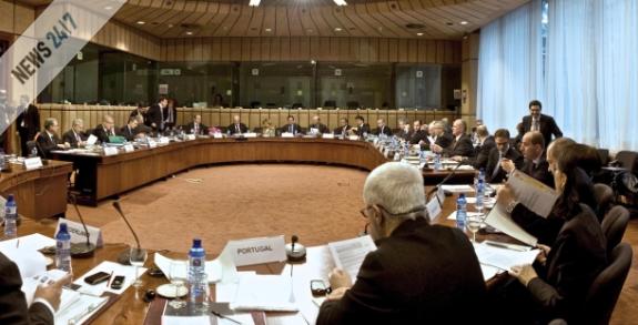 Ναι στη στήριξη της Ελλάδας