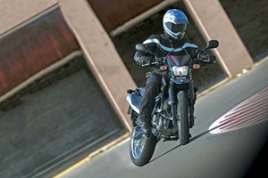SUZUKI DR 125 SM