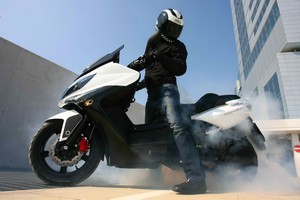 Kymco: Λέει όχι στο ΦΠΑ!