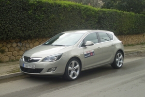 Opel Astra 1.6T 180Hp
