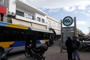 Μόνο Προαστικός την Τρίτη 27/4