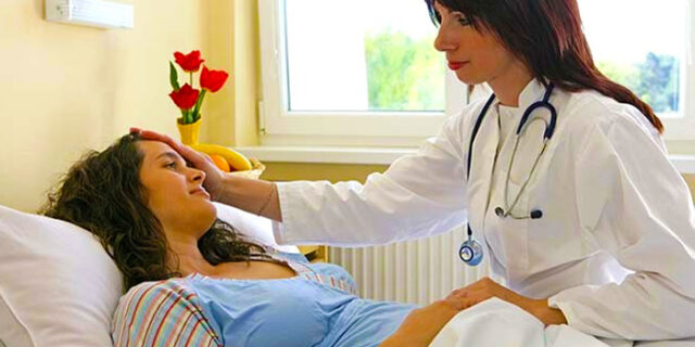 Οι γυναικολόγοι αλλάζουν τον ορισμό του τοκετού “στην ώρα του”