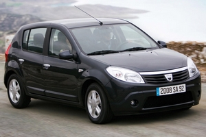 Κάνει το “μπαμ” με μοντέλο 5.000 ευρώ η Dacia