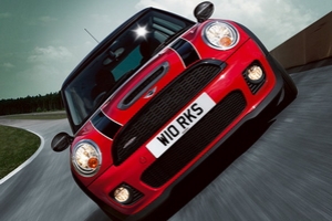 Eπτά Καυτά Mini GTi