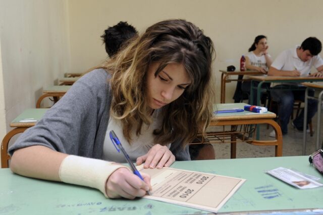 Στο εδώλιο το σύστημα των Πανελλαδικών