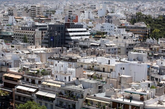 Στους ιδιοκτήτες το νέο “χαράτσι” για τα ακίνητα