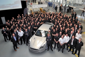 To Aston Martin Rapide… ζει ανάμεσά μας
