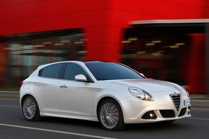 Η Giulietta «Ελληνικό Αυτοκίνητο της Χρονιάς 2011»