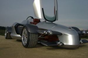 Tramontana R racing version