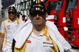 Στη Renault ο Κούμπιτσα μέχρι το 2012