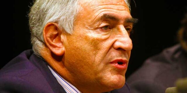 Ικανοποίηση από Στρος Καν