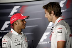 Συνεχίζει ακάθεκτη η McLaren
