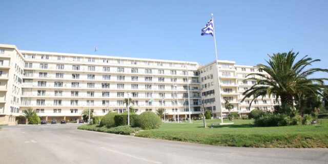 Έπαιζαν με τη φωτιά