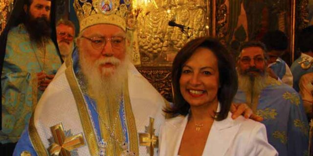 Βλέπουν αντεθνική συνωμοσία