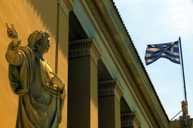 Αναβάθμιση βλέπει ο Moody’s