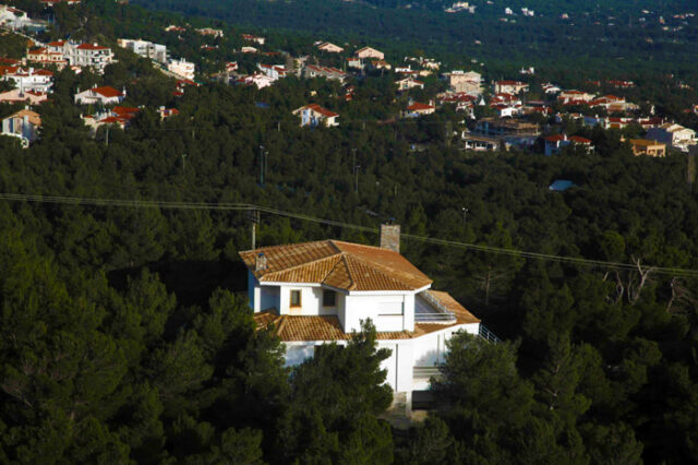 Ερωτηματικά για καρτέλ μεσιτών
