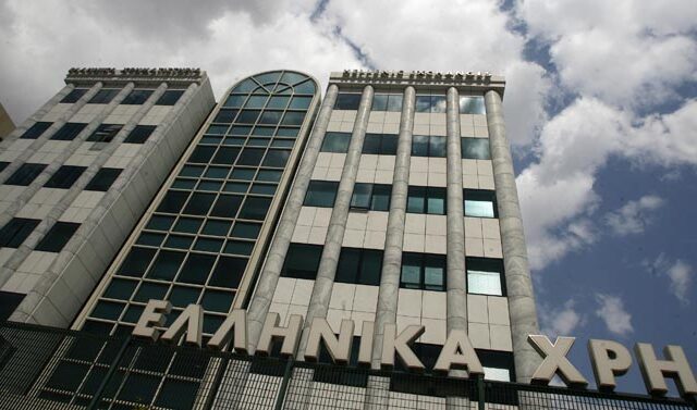 Παραμένει στα χαμηλά
