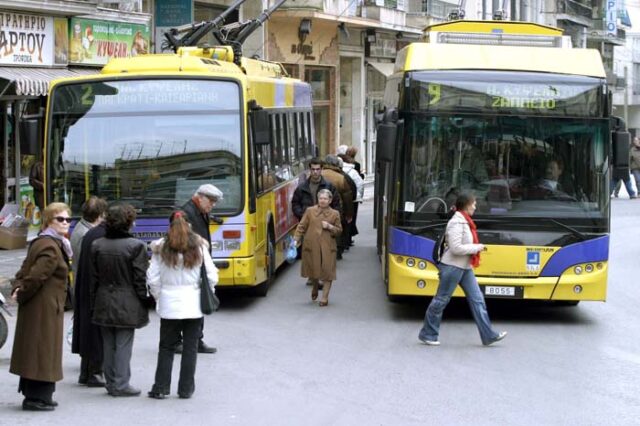 Κατατέθηκε με μικρές αλλαγές