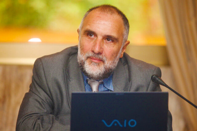 Πανάρετος: Ενταφιασμός της προσπάθειας του 2009 οι αλλαγές στην Παιδεία