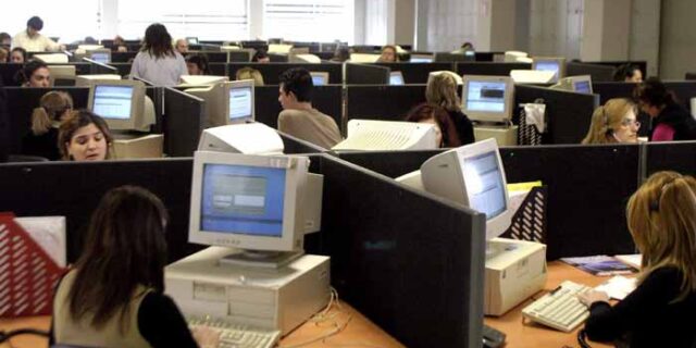 Σωρεία καταγγελιών για μη έκδοση αποδείξεων