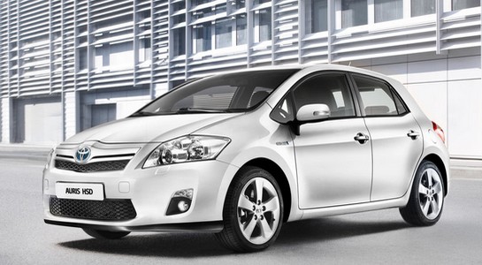 “Αυτοκίνητο του μέλλοντος” το Auris hybrid