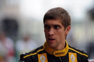“Ο συνεπής Πετρόβ μένει στην Renault”