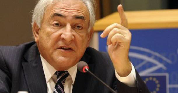 Στη Βουλή ο Στρος Καν